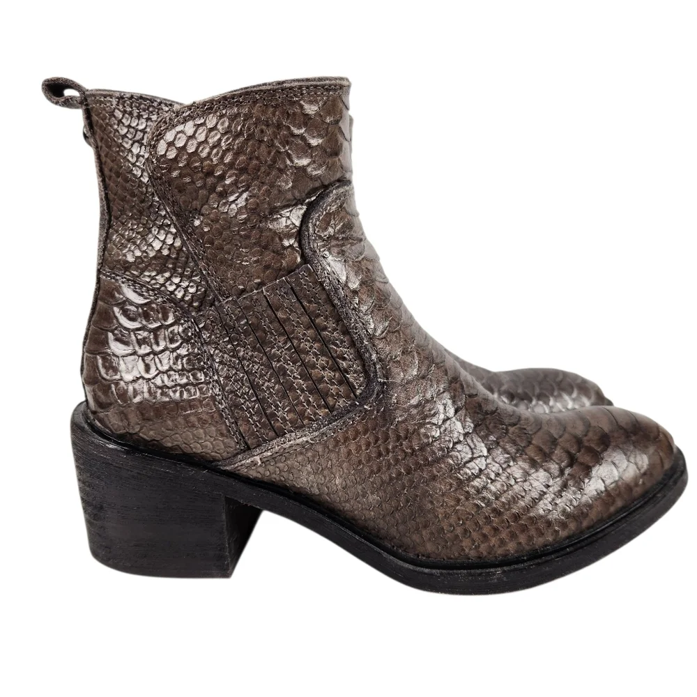 Donald J Pliner Erryn Bronze Snakeskin Leather Suede Ankle Boots Womens Size 5.5